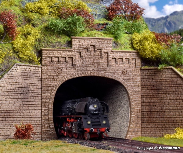 Vollmer 42503 Tunnelportal mit Aufsatz, zweigleisig, 2 Stück