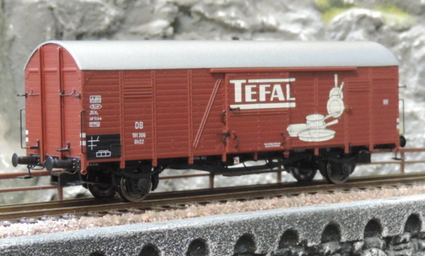 Brawa 48740 Gedeckter Güterwagen Glr 22 „Tefal” der DB