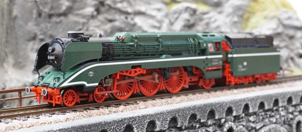 Roco 36036 Schlepptenderlokomotive BR 02 0201-0 DR - DC Digital mit Henning Sound