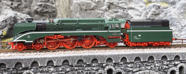 Roco 36036 Schlepptenderlokomotive BR 02 0201-0 DR - DC Digital mit Henning Sound