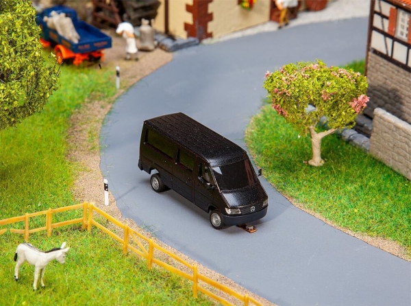 Faller 161432 MB Sprinter Großraumtaxi (HERPA)