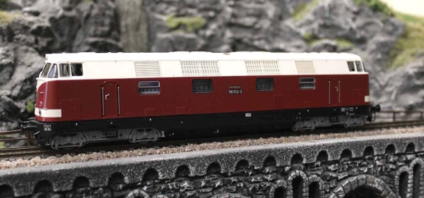 Roco 73896 Diesellokomotive BR 118 DR