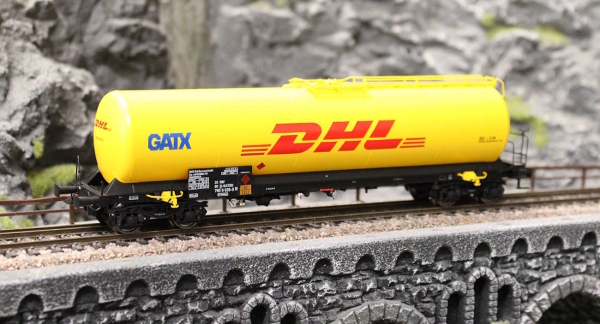 Brawa 50659 Neubaukesselwagen Uia "DHL®" der GATX