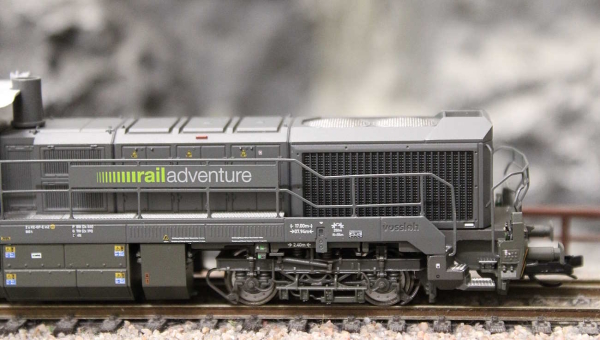 Arnold HN9059S Railadventure DE 18, dunkelgrau, Ep. VI, DCC