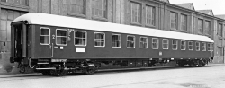 Brawa 58079 H0 Schnellzugwagen 2.Klasse B4ümg-54 DB