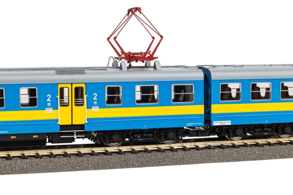 Piko 51458 Elektrotriebwagen EN 57 PR