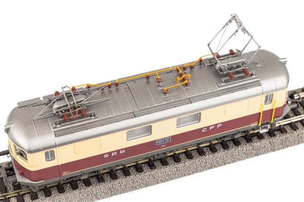 Piko 96889 Elektrolokomotive Re 4/4 I 10033 TEE SBB