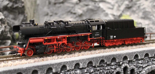 Saxonia 120129 Schlepptenderlokomotive BR 58 30 T28-Tender DR - Sound Version