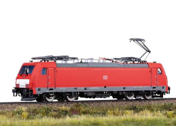 Trix T25800 H0 Elektrolokomotive BR 186 DB AG - Sound Version