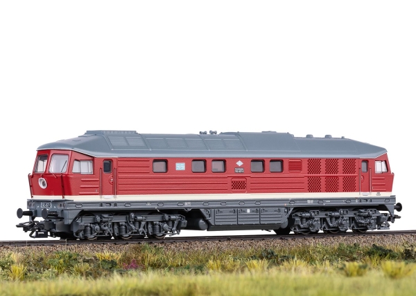 Märklin 036436 H0~ Diesellokomotive  BR 132 DR