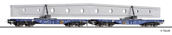 Tillig 502385 2er Set Flachwagen Sgmmns mit Satteldachträger ERR