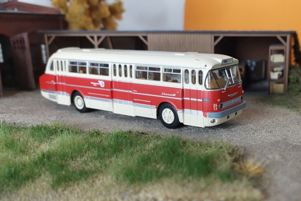 Modell-Car Zenker 03-390 Ikarus 66 3-Türer VEB Kraftverkehr Pirna Wagen 24/13