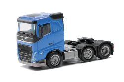 Herpa 313735-003  Volvo FH FD Zgm 6x2 himmelblau